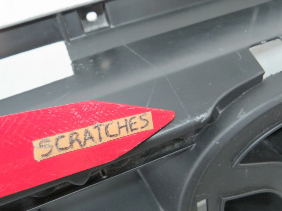 2014 2015 2016 MAZDA 3 FRONT UPPER GRILLE COVER OEM Foto 4 de 4