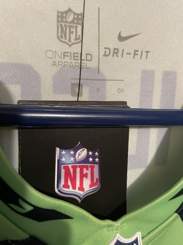 Nike On Field Seattle Seahawks Lime Green Russell Wilson NFL Jersey Women’s S - Picture 6 of 6