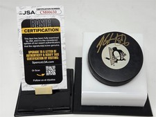 KRISTOPHER KRIS LETANG signed PENGUINS puck JSA COA