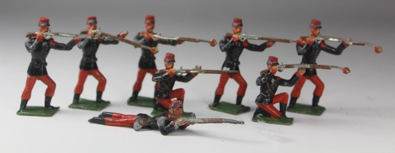 Heyde 48mm WWI French Infantry in Battle Action Firing