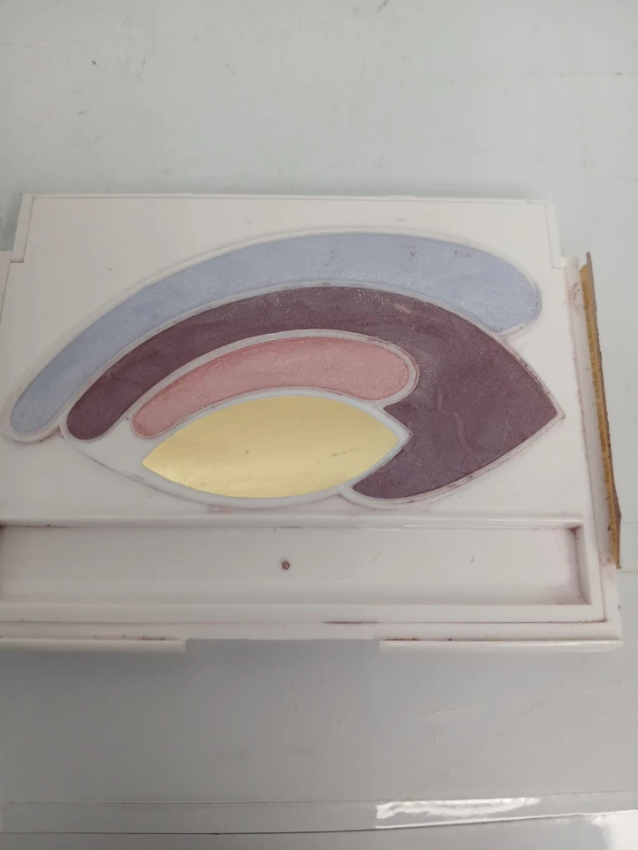 Sombras en polvo Max Factor Eye Designs sombra de ojos brezo niebla púrpura 0,09 oz Foto 2 de 3