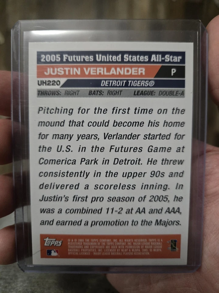 Actualizaciones y aspectos destacados Topps 2005 - Juego de futuros Justin Verlander #UH220 (RC) Foto 2 de 2