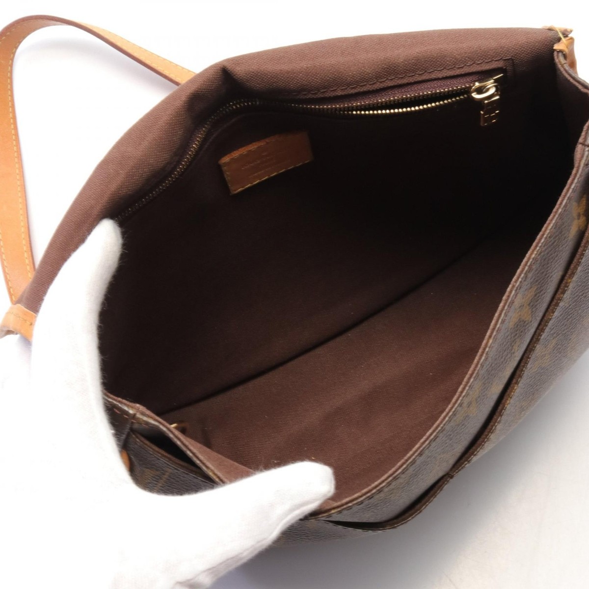 LOUIS VUITTON Menilmontant PM Shoulder crossbody Bag M40474 LOUIS VUITTON Menilmontant PM Shoulder crossbody Bag M40474
