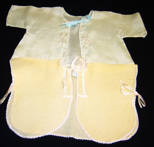 Vintage 2 Baby Säugling Neugeborene Lagenlook Shirts bestickt & gehäkelt Borte - Bild 8 von 14