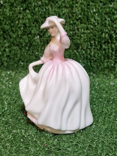 Royal Doulton Buttercup Figurine HN 3908 1998 Pink Excellent Condition - Picture 2 of 9