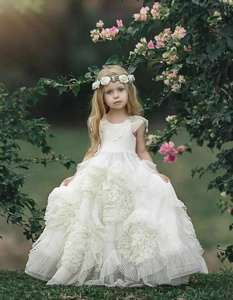 15 Classic White Flower Girl Dresses For Every Type of Wedding! - Praise  Wedding