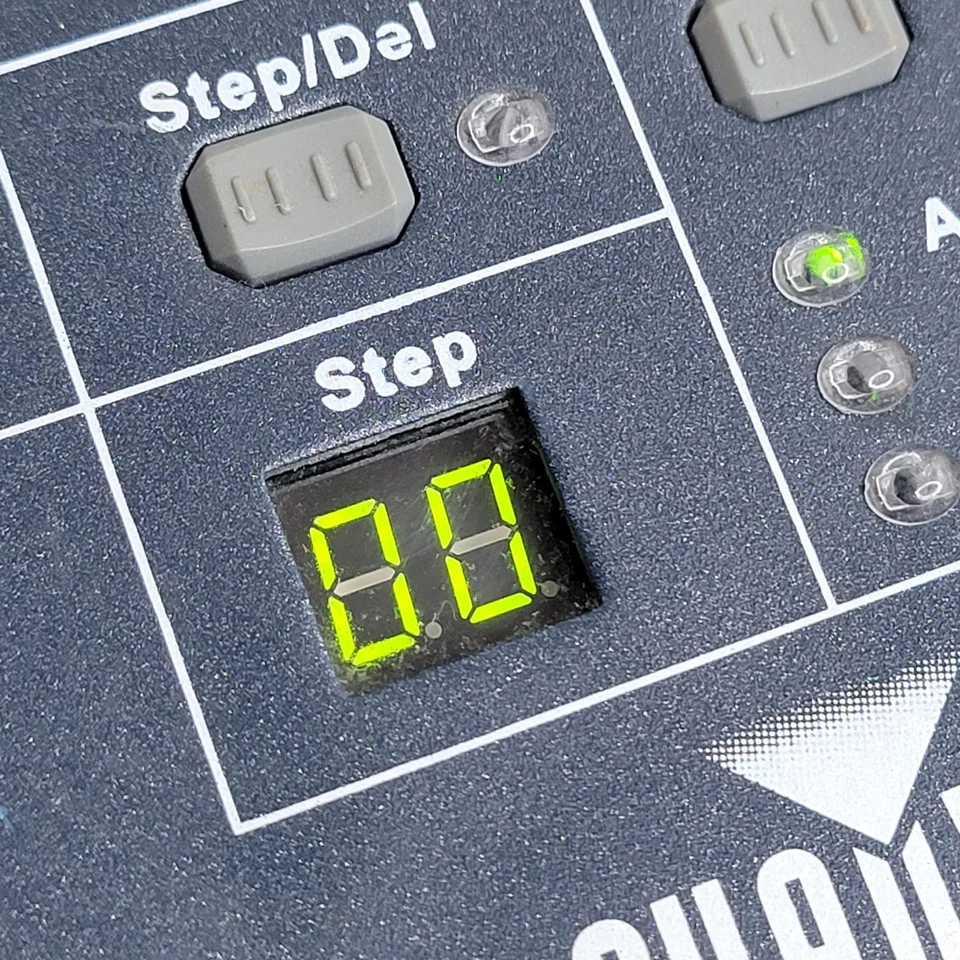 Chauvet DJ Obey 8 Compact 32 Channel DMX Lighting Controller for LED Lights - Image 2 of 4