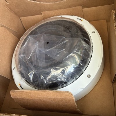 AXIS P3707-PE IP/Network Network Camera White/Black 0875-001