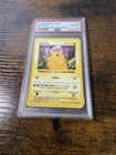 Wizards of the Coast 1999 Pikachu Red Cheeks Shadowless 58/102 PSA 8