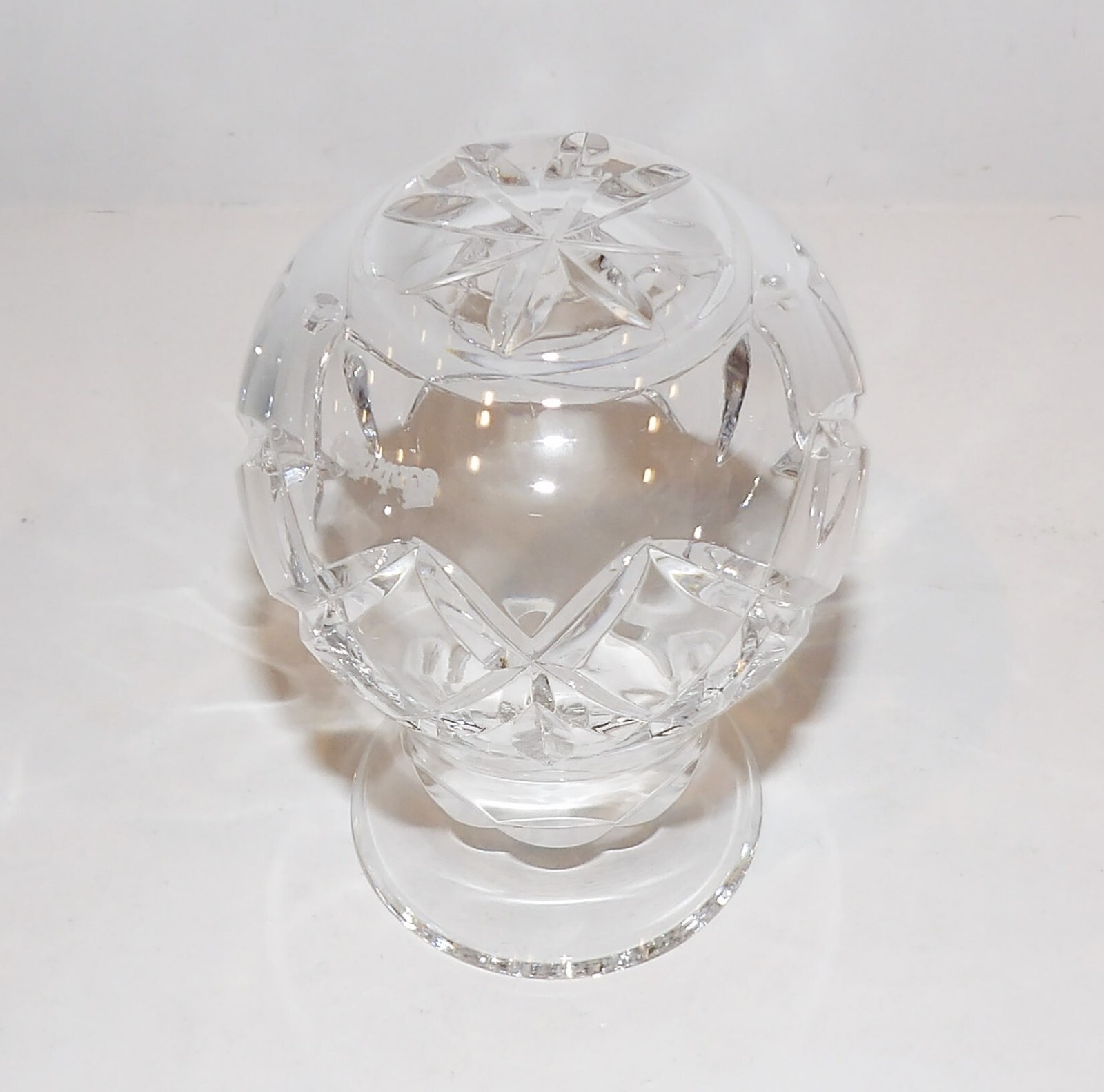 LOVELY VINTAGE SIGNED WATERFORD CRYSTAL BEAUTIFULLY CUT POSY/VIOLET 4