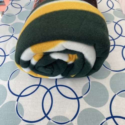 NFL Fleece Throw Green Bay Packers Blanket 50" x 60" New in Bag - Picture 5 of 10