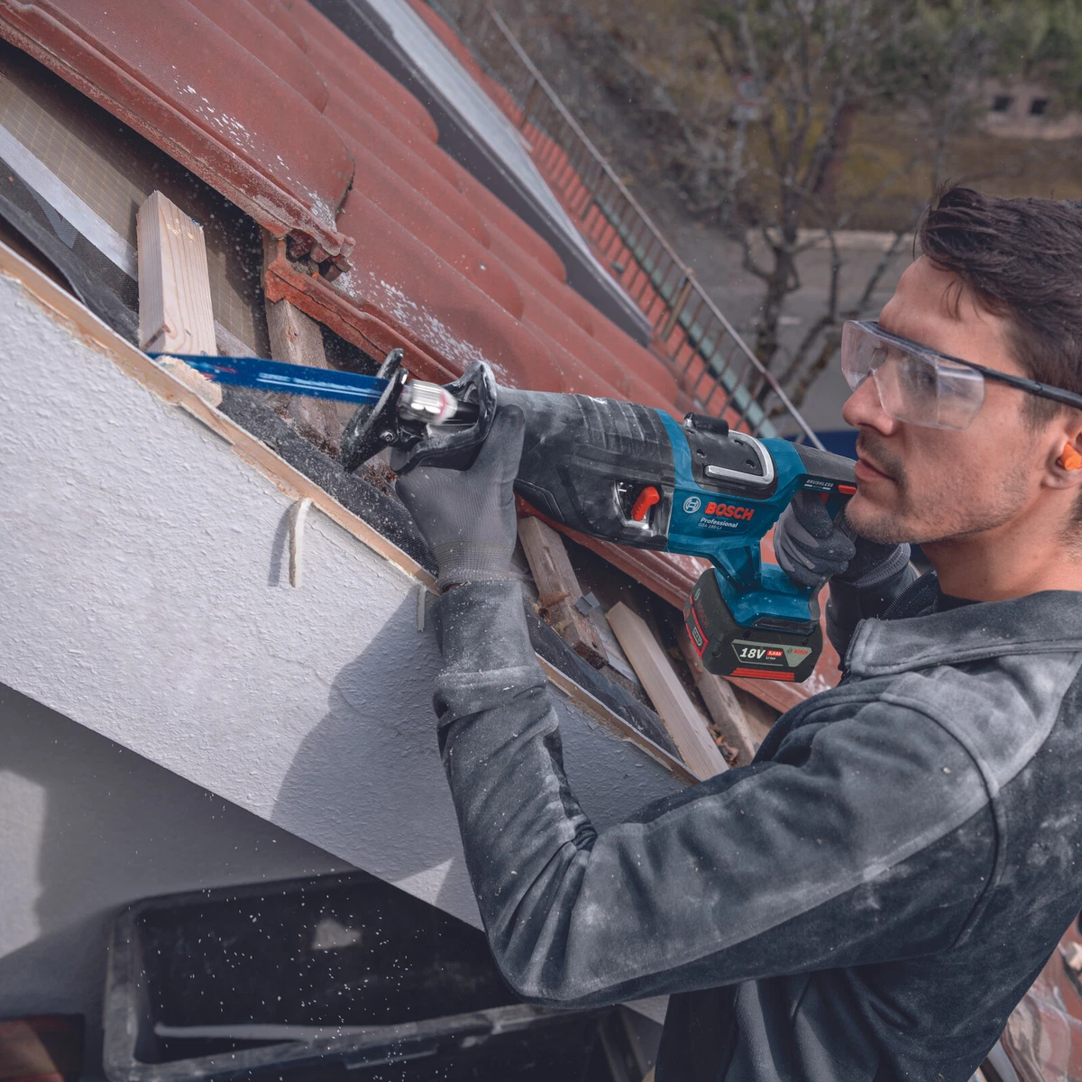 Bosch professional 2024 reciprocating saw