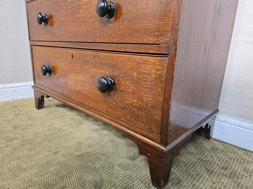 An Antique Victorian Oak Chest of Drawers ~Delivery Available~ - Picture 9 of 12