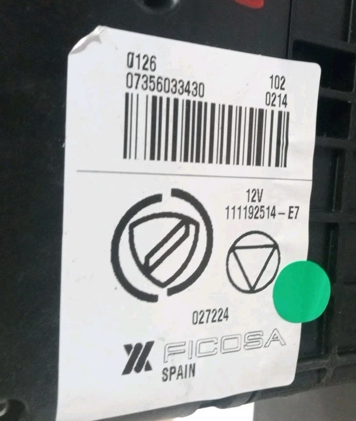 2014-16 Fiat 500L transmission floor gear selector shifter W/ Knob 111192514 Oem - Imagem 3 de 4