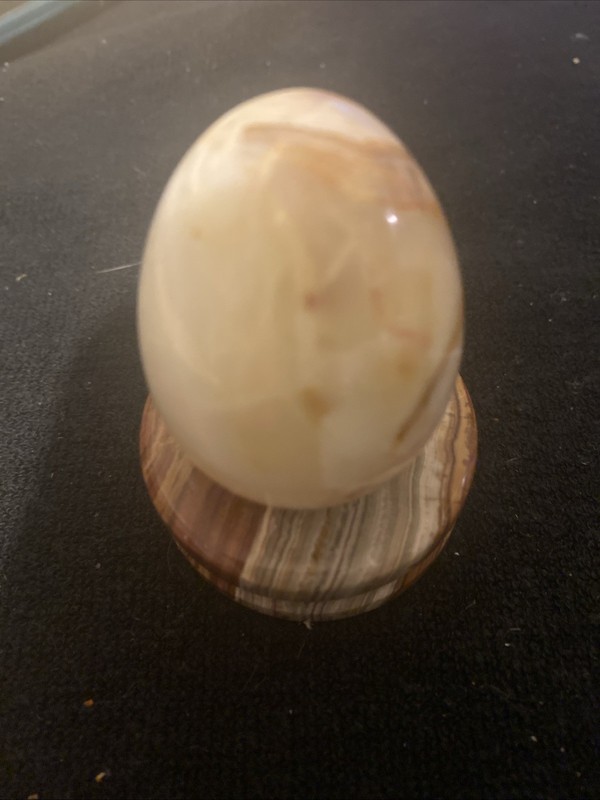Natural Onyx Marble Carved Egg Beige and Brown With Wooden Stand
