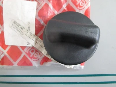 NEW OEM 1404700005 Mercedes-Benz Fuel Tank Cap 0820 - Image 1 of 4