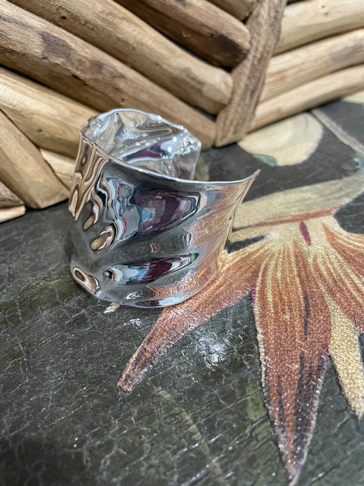 Brazalete Robert Lee Morris Shell Foto 4 de 4