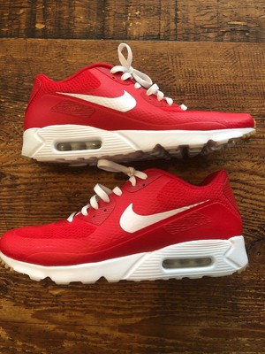 nike essential 2015