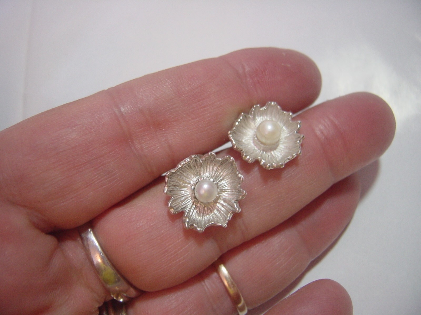Solid Silver flower earings-Stunning designer-sup… - image 8