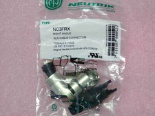 neutrik NC3FRX femelle 3 pôles ~ right angle XLR cable connector