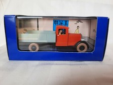 Tintin Atlas Car Collection - #36 The Red Truck - The Blue Lotus
