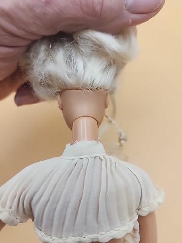 Vintage Mattel 1966 Barbie doll Twist N Turn - Picture 3 of 9