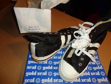VINTAGE GOLD SEAL MENS NYLON HIGH TOP TENNIS SHOES SIZE 11 MODEL M2304 COOL 