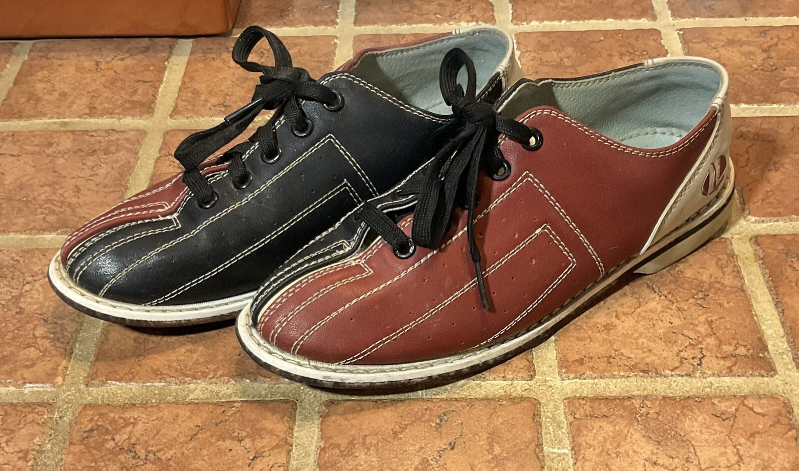 Men's Sz 6 Lace Up