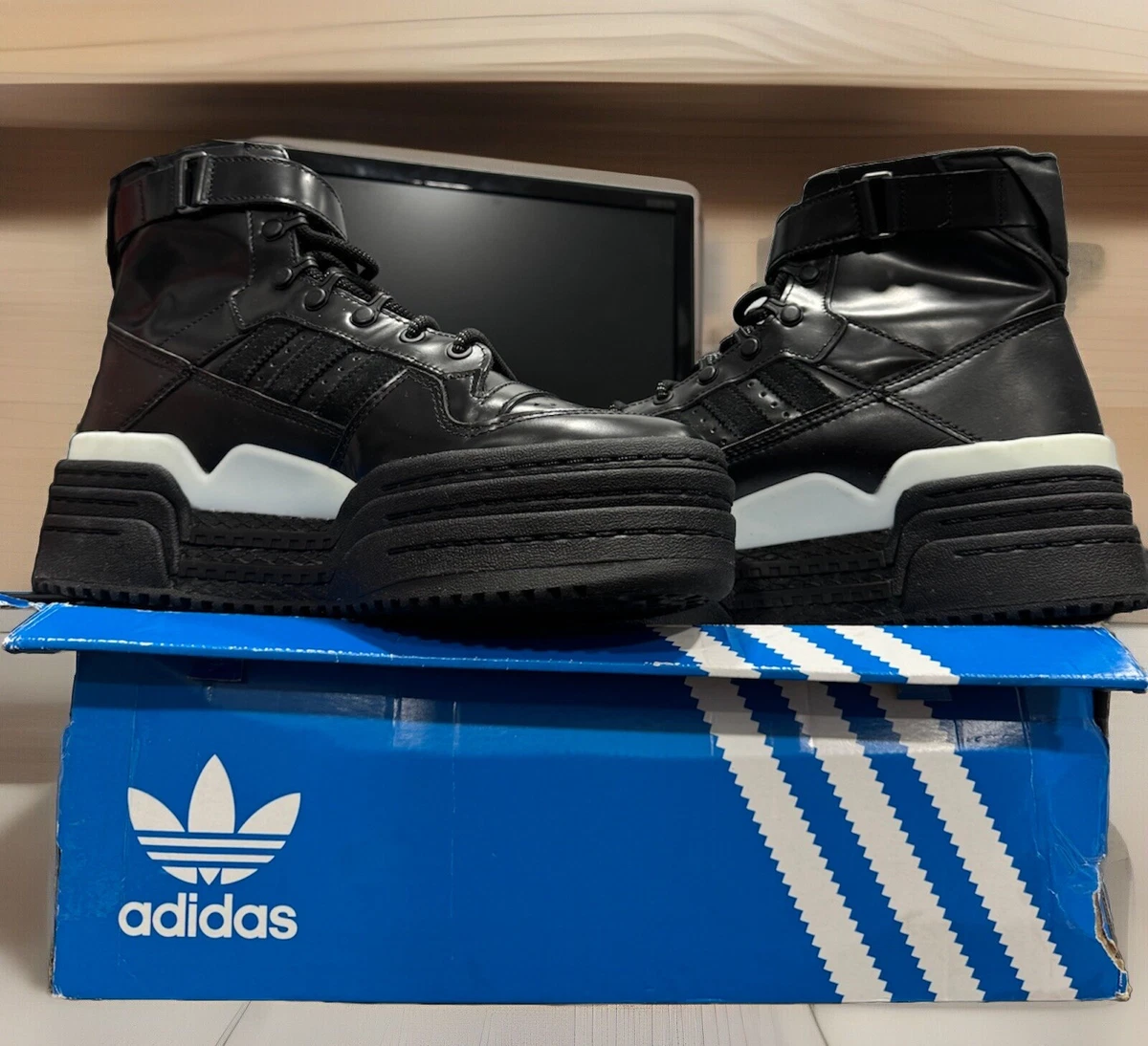 レア品⭐︎ADIDAS STATEMENT TRIPLE PLATFORUM HI スニダンで購入可】6/11発売 ADIDAS STATEMENT TRIPLE PLATFORUM