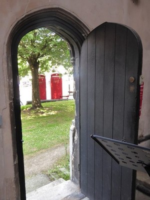 Photo 6x4 Inside St Andrew, Norwich (3) You can also see the two phone bo c2017