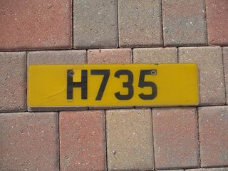 Grenada license plate # H 735