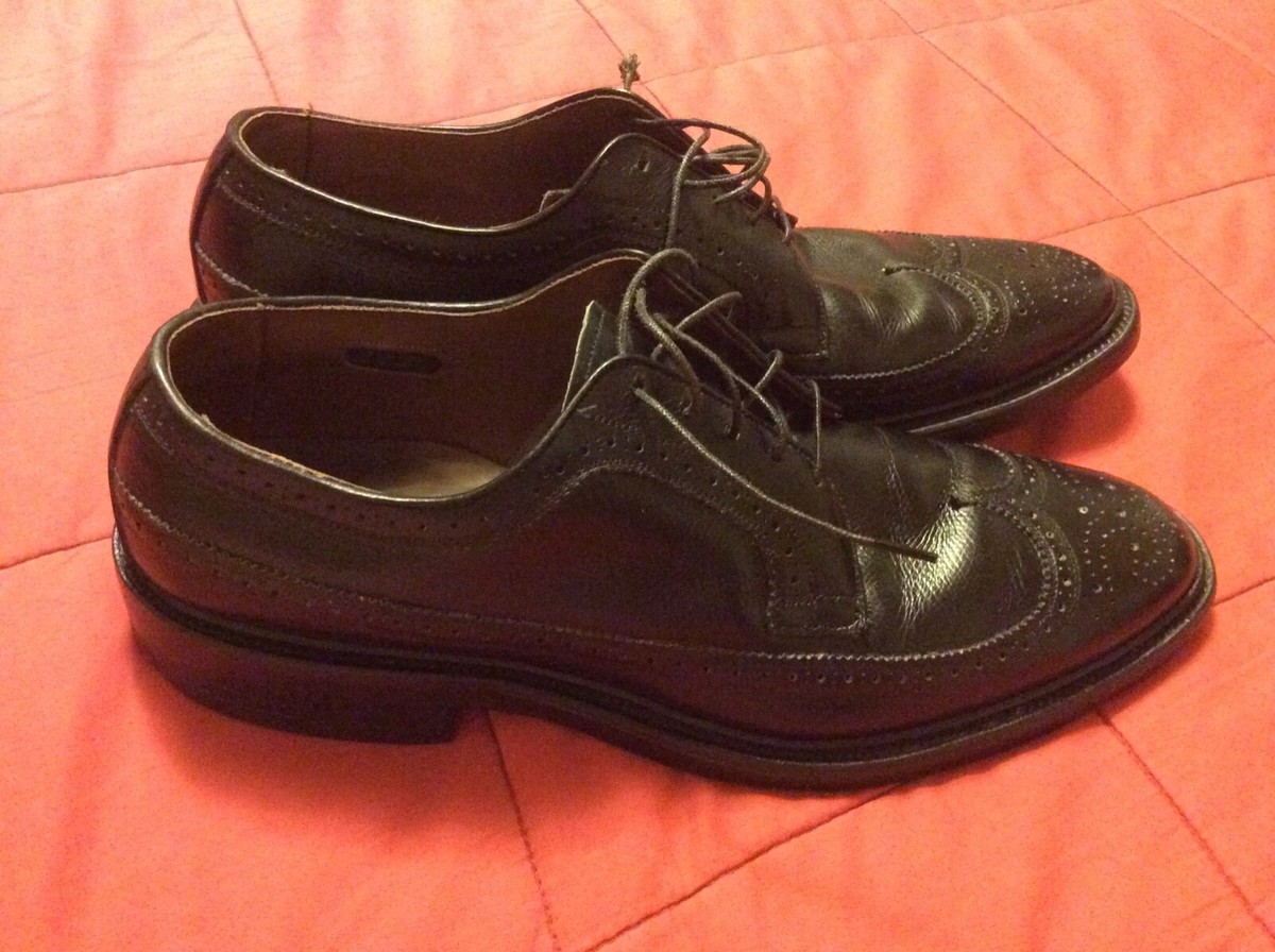 Allen Edmonds Black Macneil Wingtip Oxfords Sz 10.5 Vtg Allen Edmonds MacNeil Black Brogue Wingtip Oxfords Dress  main image 3