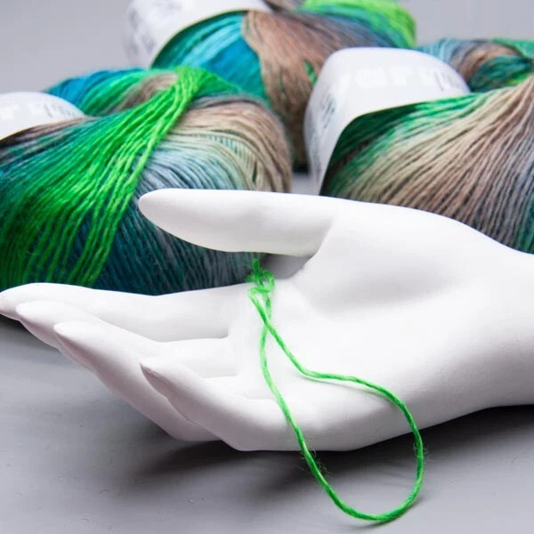 Lang Yarns Mille Colori Baby 16 - LL 190m / 50g - Nadelstärke 3 - - Bild 2 von 2