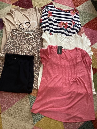 JOBLOT WOMENS CLOTHES TEE-SHIRTS TROUSERS MIXED SIZES SEE PHOTOS SOLD AS SEEN