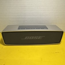 Bose SoundLink Mini Portable Bluetooth Speaker Silver - Excellent