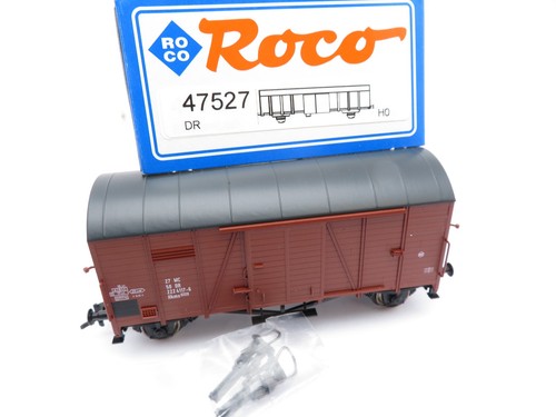 360H0 /4 - Roco H0 47527 - ged. Vagón de mercancías marrón DR / 4117-6 - excelente en embalaje original | Condition: Gebraucht
