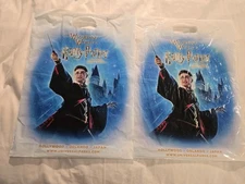 Universal Studios The Wizarding World of Harry Potter Plastic Shopping Bags (2)