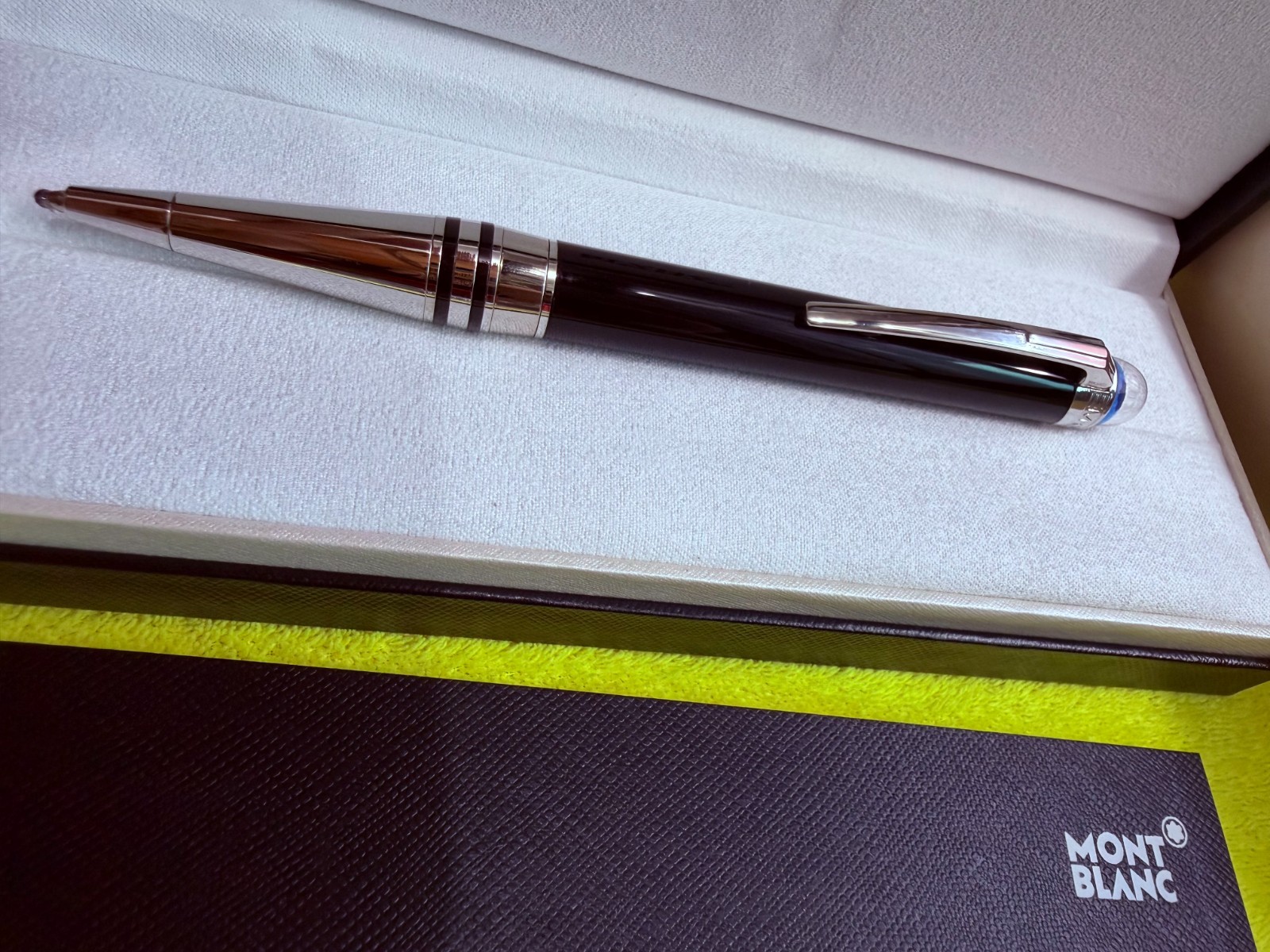 Starwalker New Montblanc Starwalker Cool Black /Silver Rollerball Pen-NEW - / | eBay