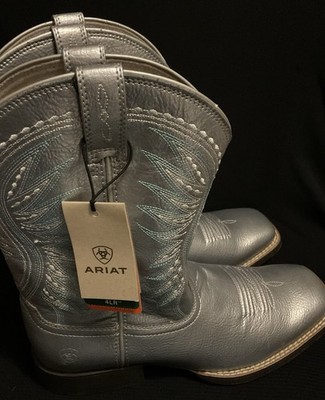 Ariat Western Boots For Girls, Silver With Teal Embroidery Size 5.5 NWT