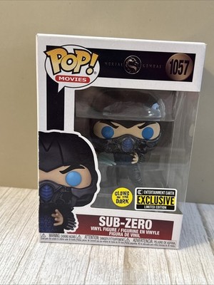 Funko Pop!- MOVIES-MORTAL KOMBAT-SUB-ZERO-GLOWS IN DARK-ENTERTAINMENT EARTH EXCL