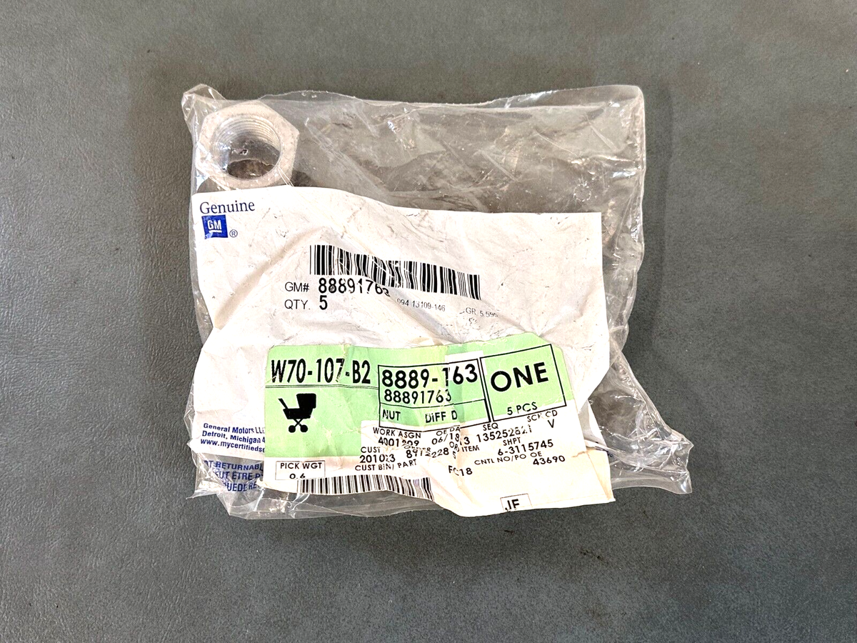 まへ GM OEM NOS 88891763 Propeller Shaft Pinion Flange Nut 1994-1996