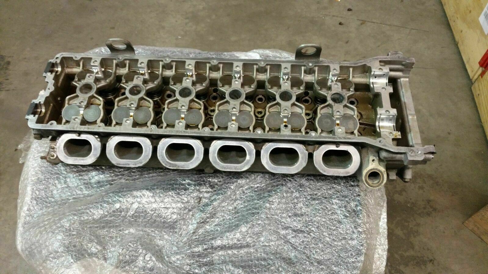 LAMBORGHINI MURCIELAGO LP640 PASSENGER SIDE ENGINE CYLINDER HEAD OEM 460537001 