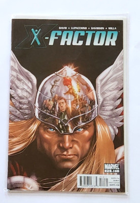 2011 MARVEL X-FACTOR #212 COMIC BOOK