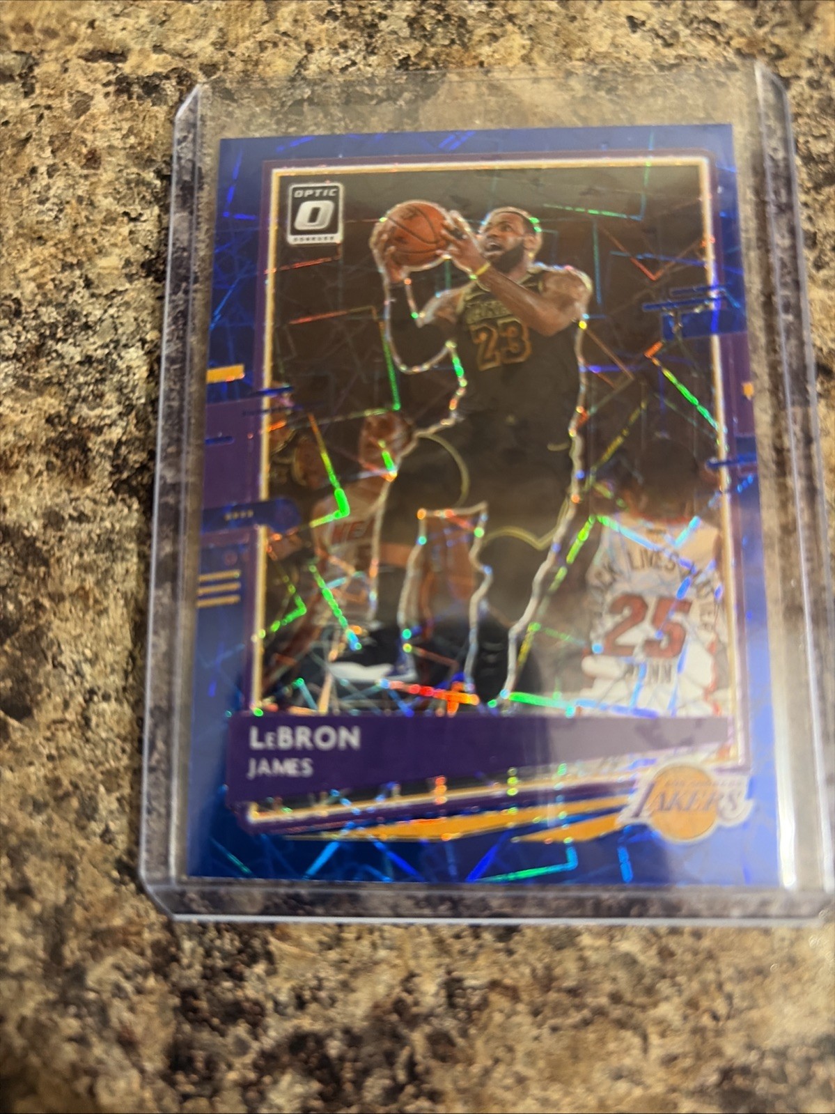 2020-21 Panini Donruss Optic - LeBron James #13 Blue Velocity Prizm