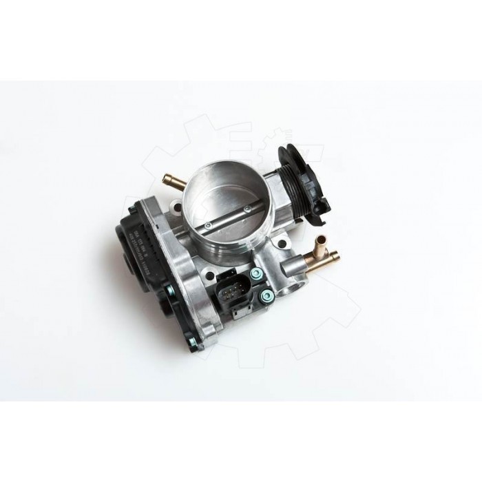 Boitier papillon 06A133064B moteur essence VW Transporter IV T4