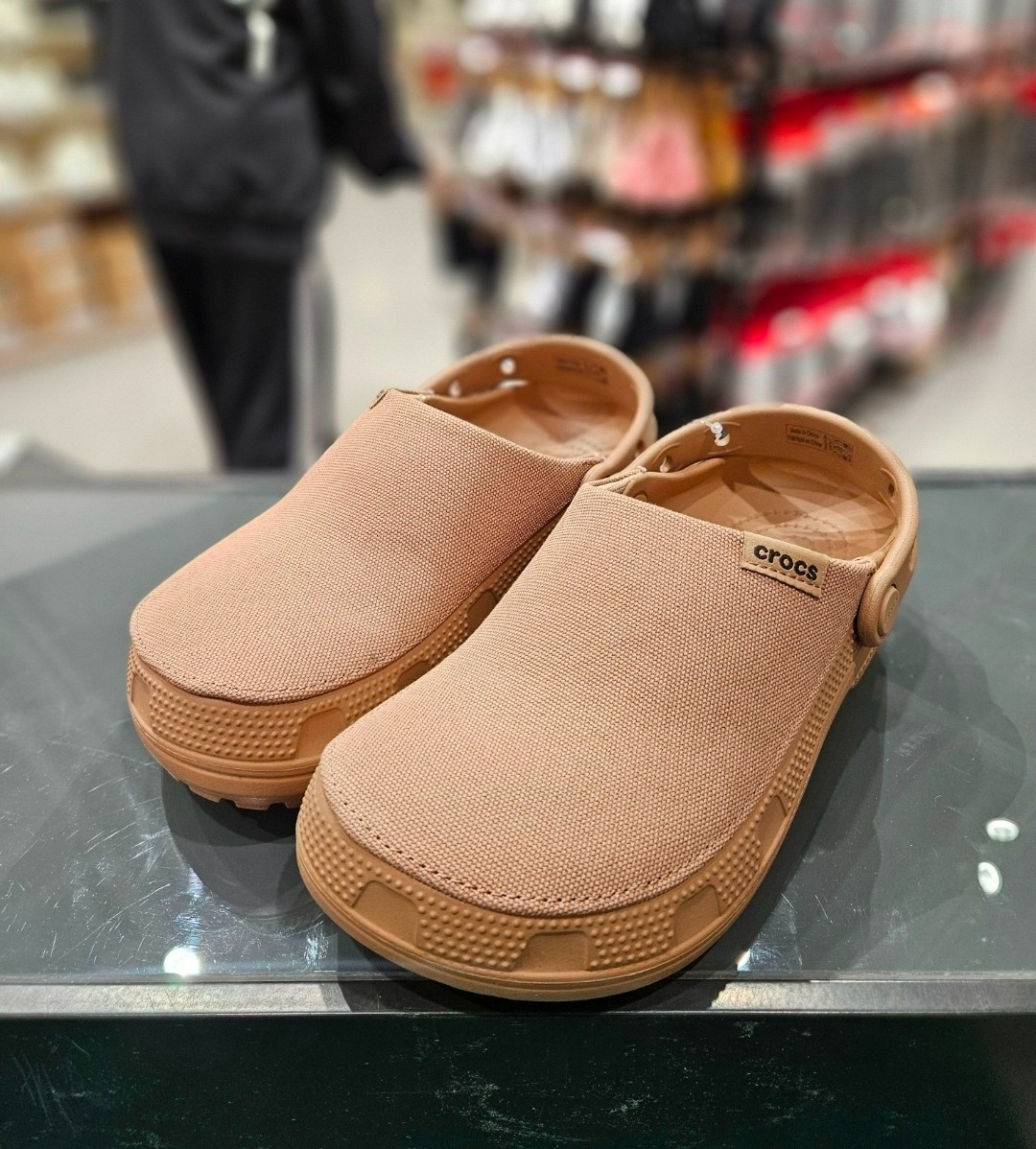 CROCS Classic Clog Crafted Milk Chocolate 211354 Unisex Sandals