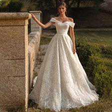 Off The Shoulder Bridal Dress Pleat Lace Appliques Tulle Court Train Bride Gowns