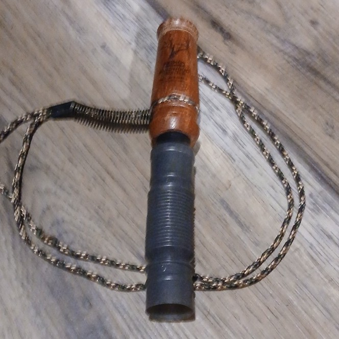 Primos Hardwood Grunter Reed Deer Grunt Call w/ Lanyard, Wood/Plastic
