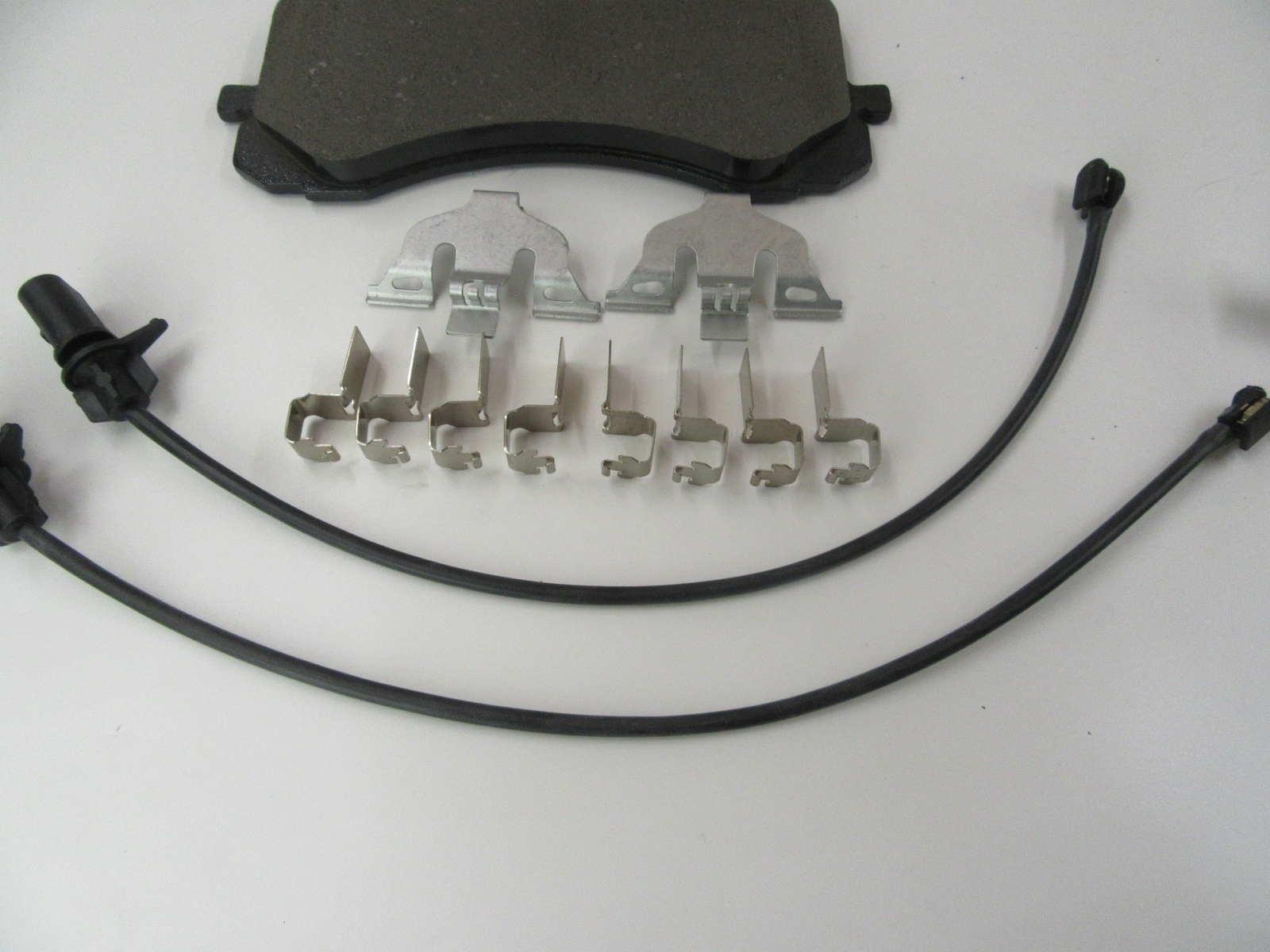 Bentley Bentayga front rear brake pads TopEuro 648