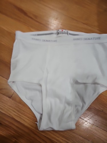 Hanes Signature Collection Classic White Brief Size 38 NOS 90s